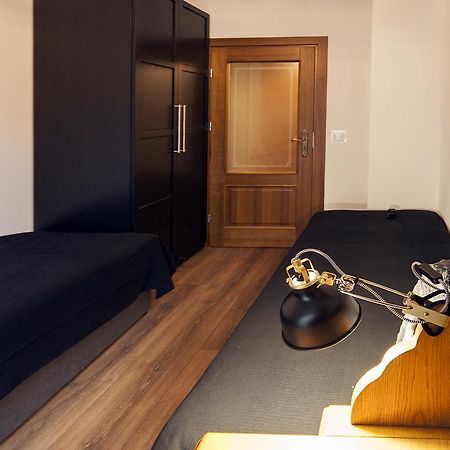 Very Berry - Orzeszkowej 10 - Mtp Apartment, Parking, Balcony, Check In 24H Познан Екстериор снимка